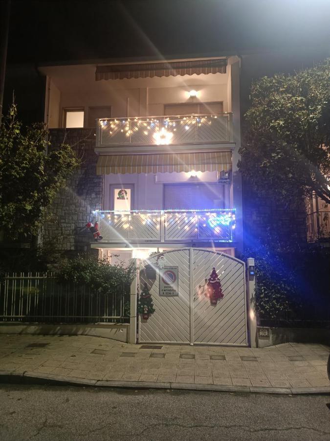 Il Don Minzoni 98 "Casa Vacanze" Lido di Camaiore Exterior photo