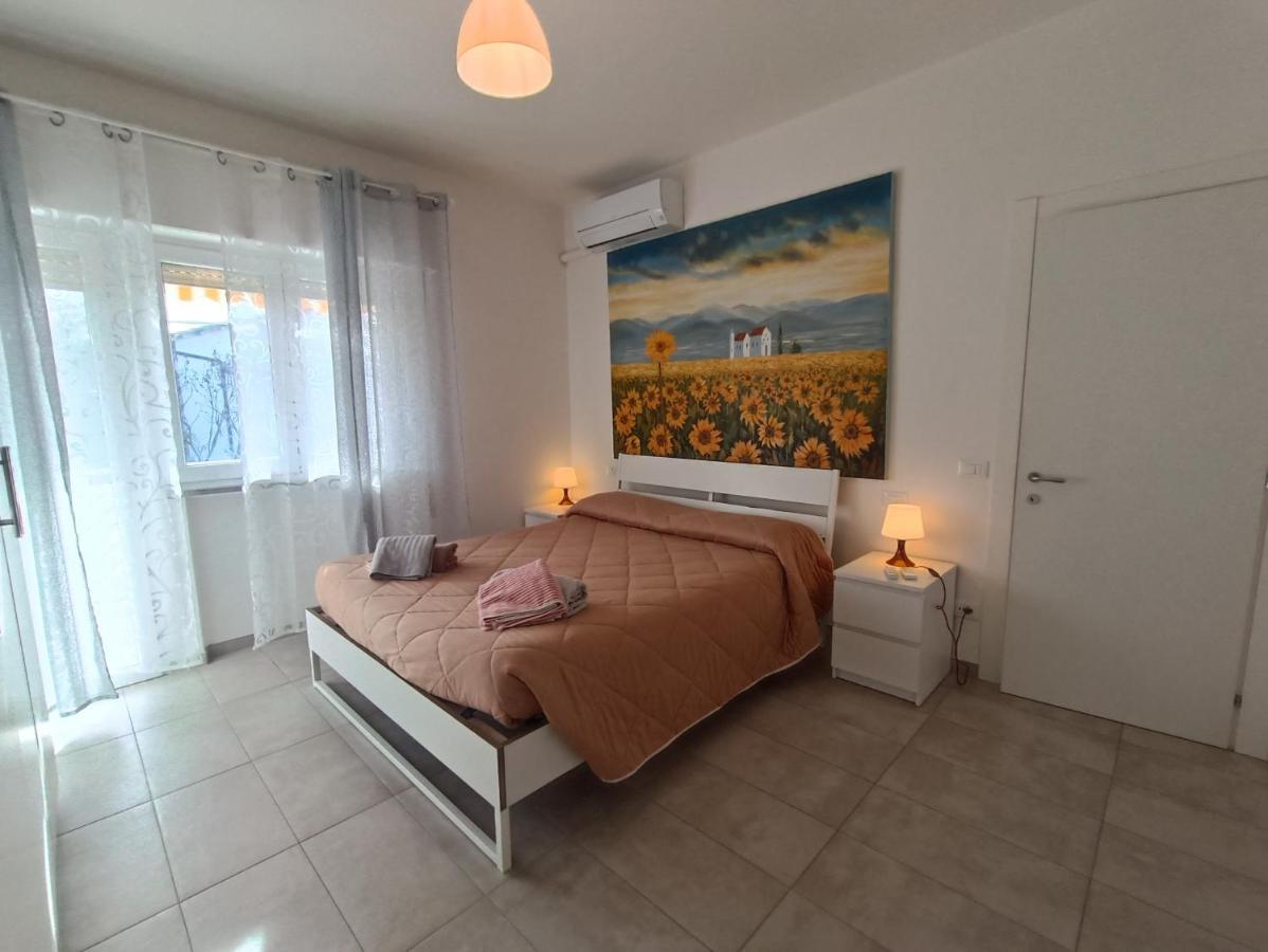 Il Don Minzoni 98 "Casa Vacanze" Lido di Camaiore Exterior photo