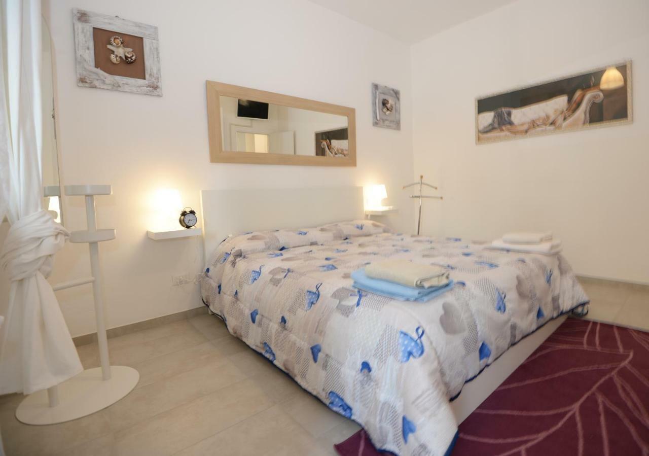 Il Don Minzoni 98 "Casa Vacanze" Lido di Camaiore Exterior photo
